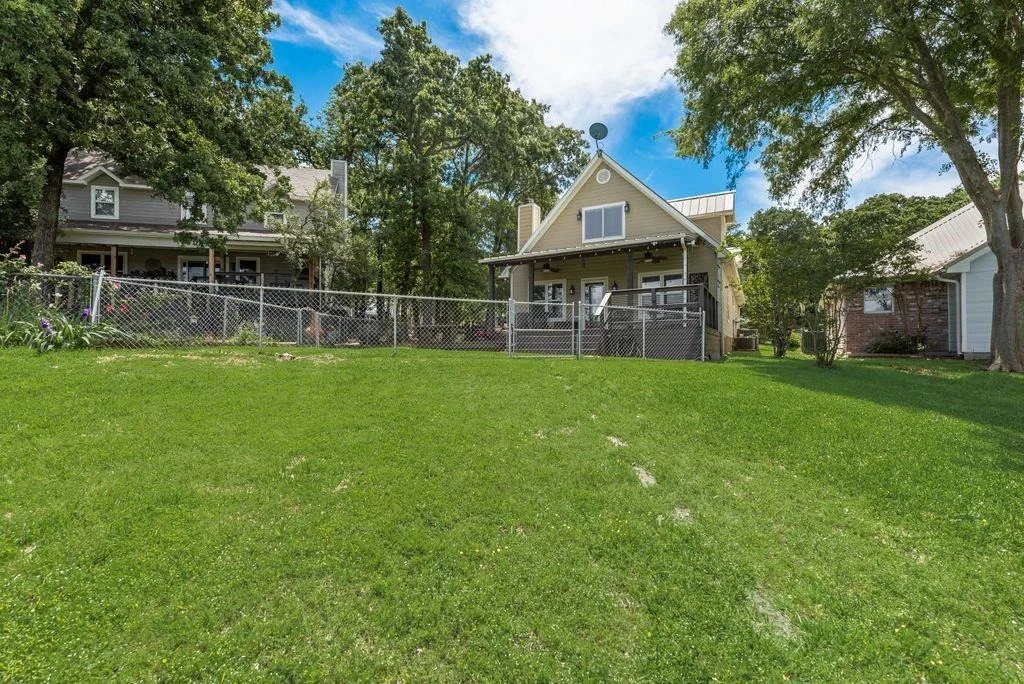 Photo of 1016 Shoreline Drive