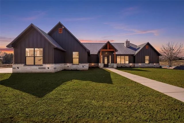 Photo of 24110 Sun Ridge Road