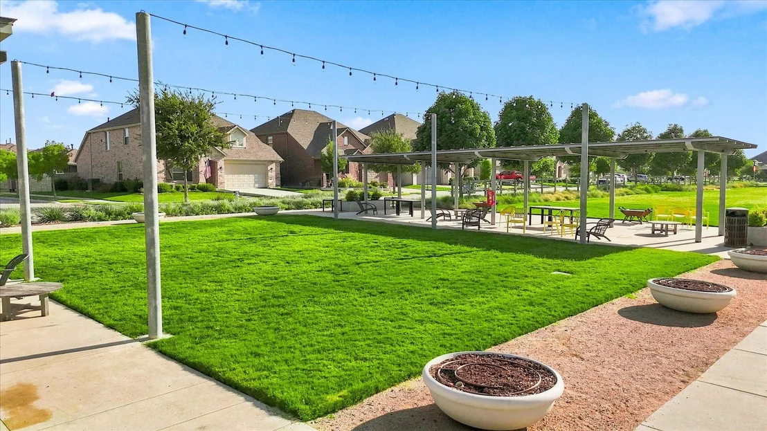 Photo of 1325 Canary Lane