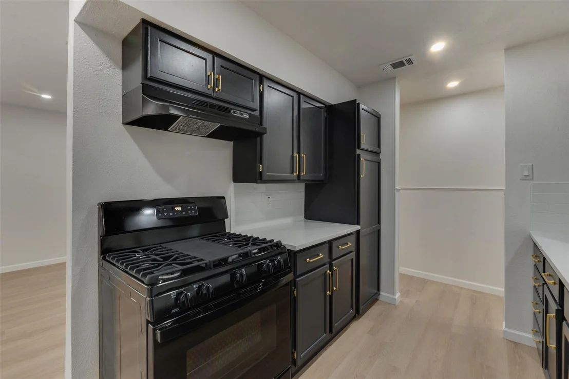 Photo of 409 Birchwood Circle