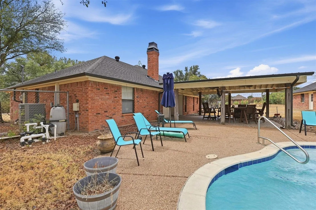 Photo of 112 Fairway Drive
