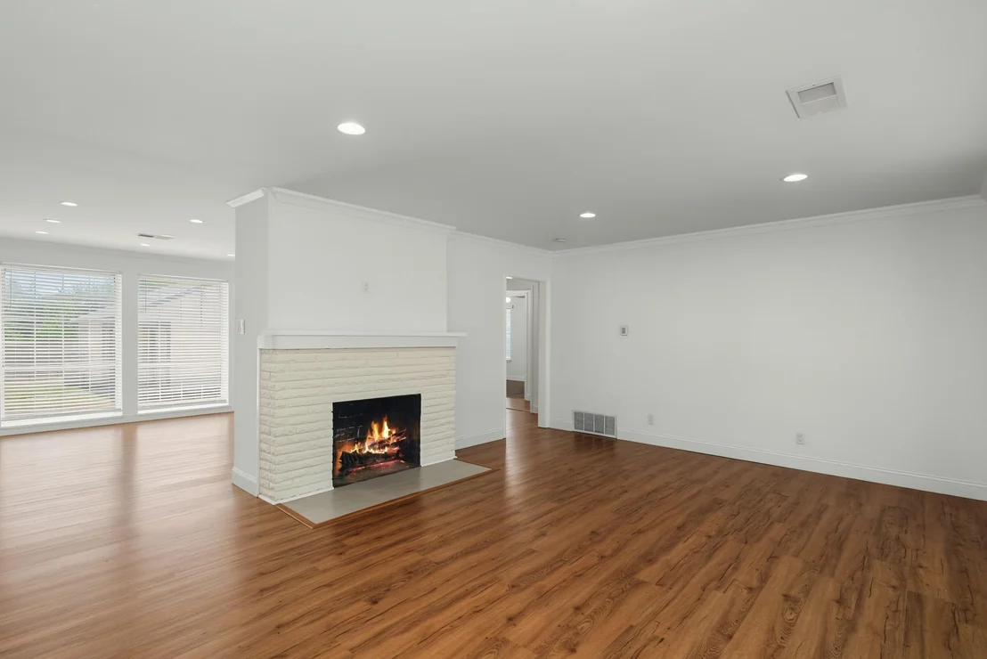 Photo of 3909 Trail Lake Drive