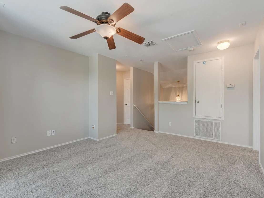 Photo of 4629 Indian Rock Drive