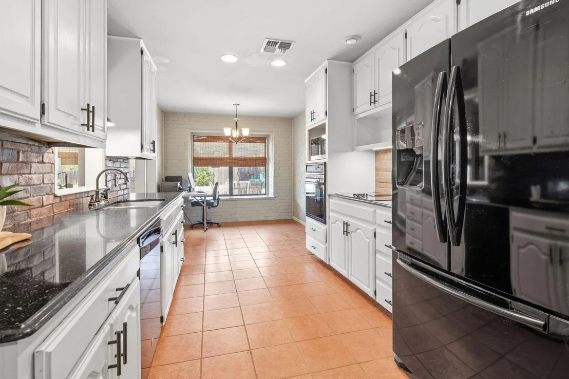 Photo of 2950 Chimney Rock Road