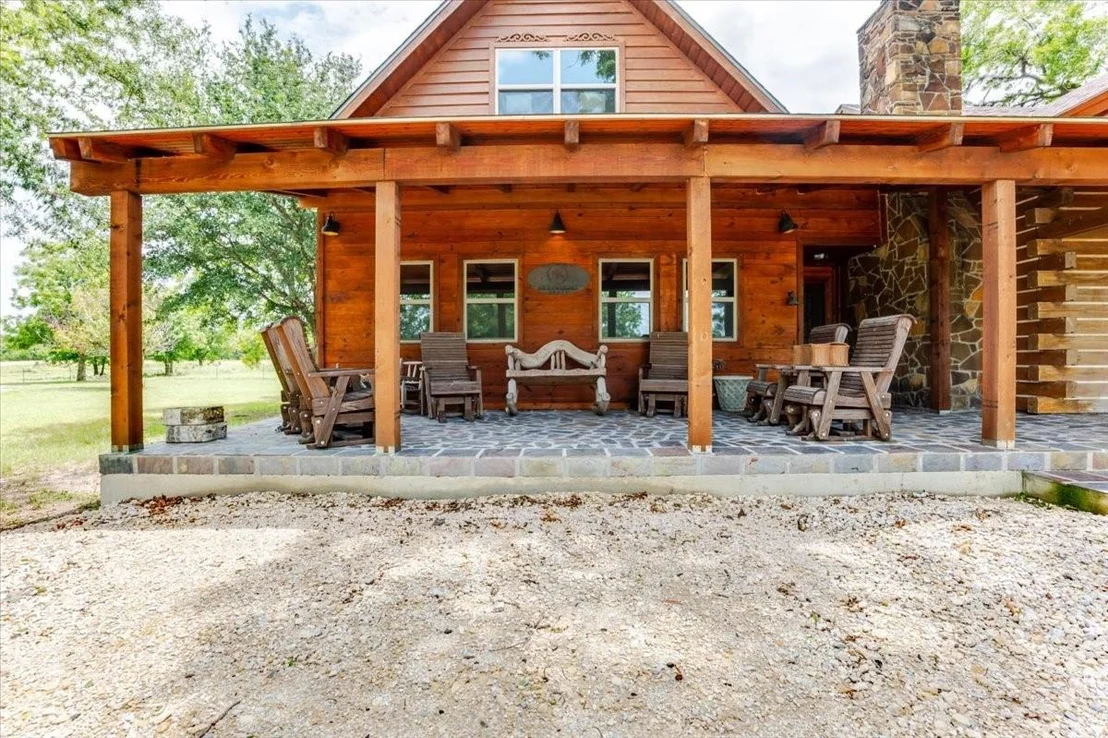 Photo of 2550 County Road 123