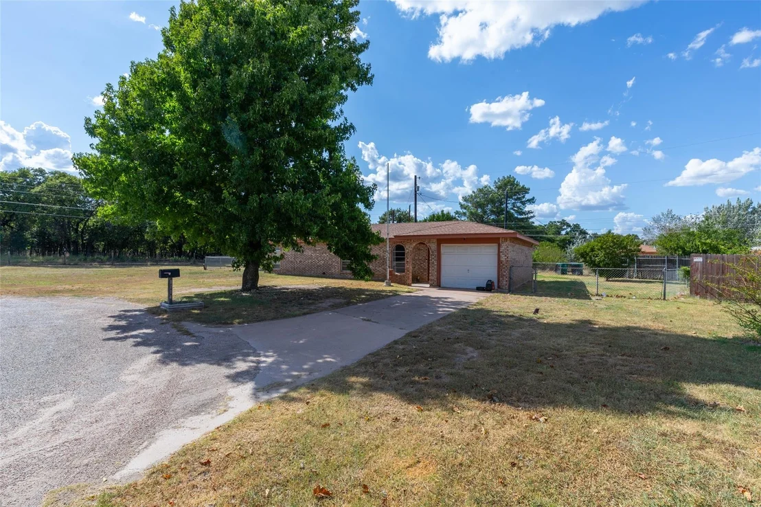 Photo of 1714 Locksley Court