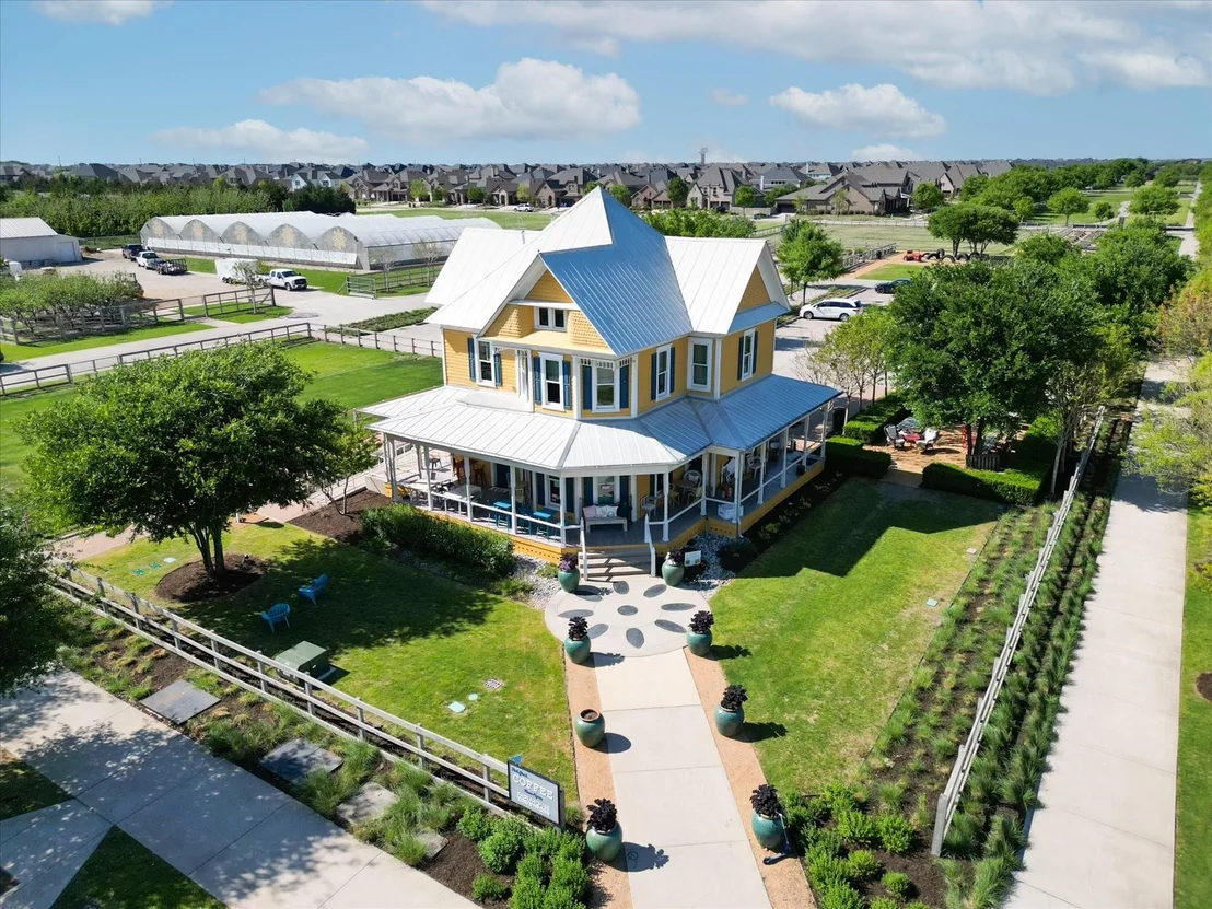 Photo of 1617 Longspur Drive