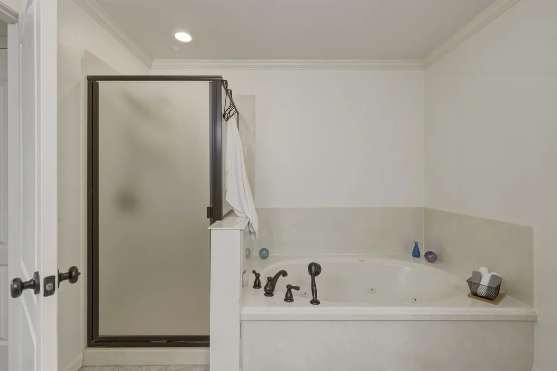 Photo of 353 Deer Creek Road