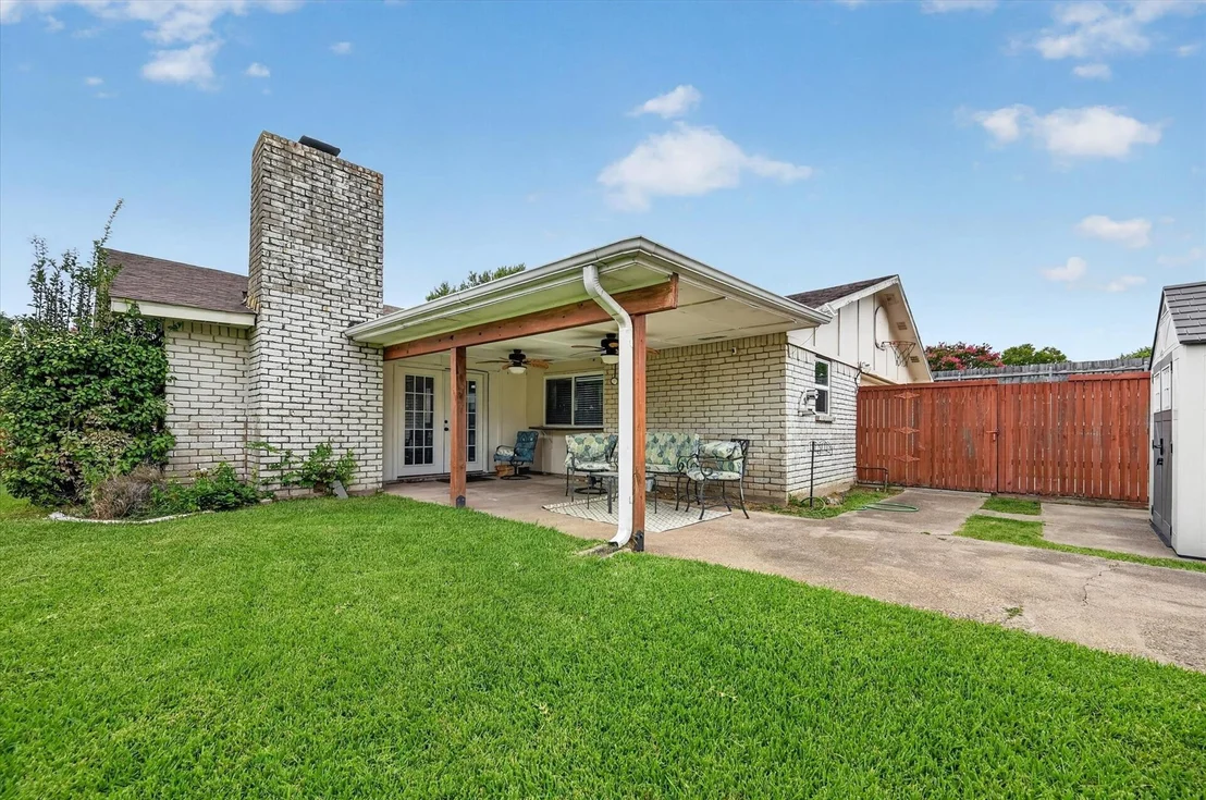 Photo of 2021 Emory Oak Drive