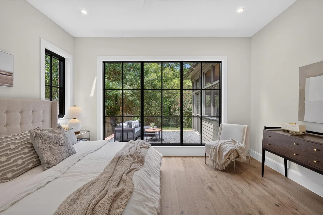 Photo of 6817 Blessing Drive