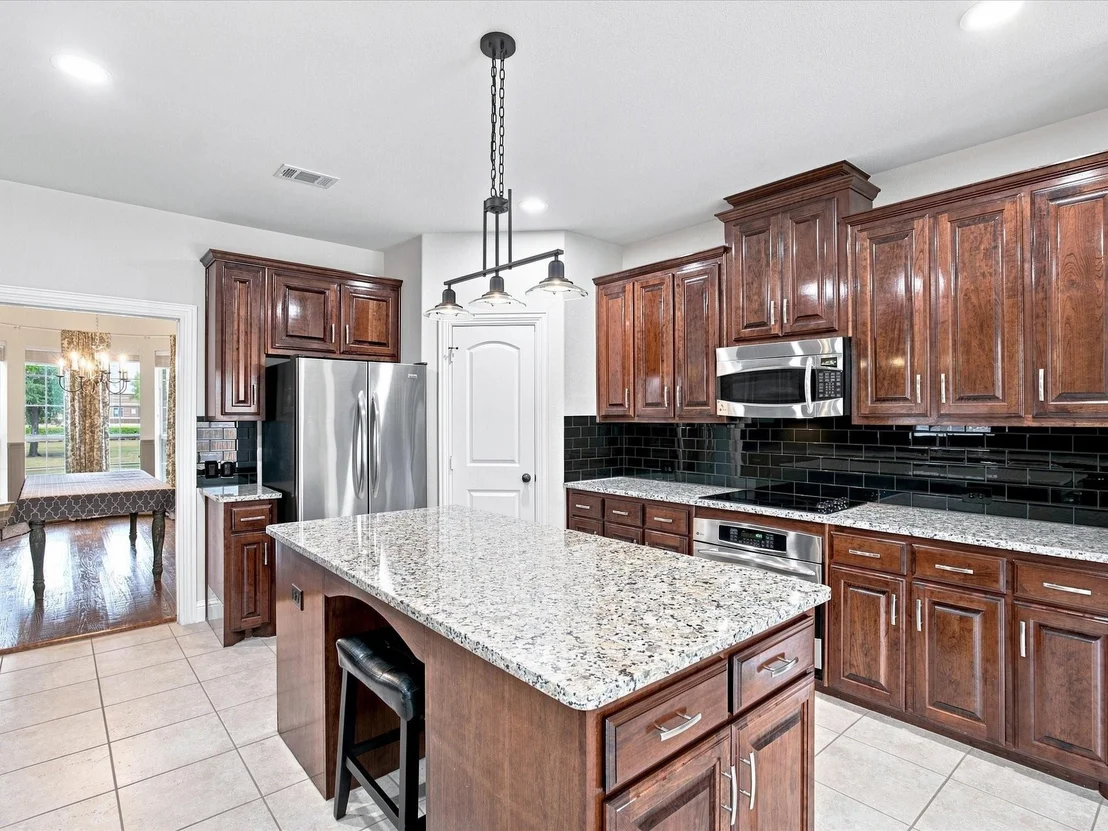 Photo of 412 Oriole Drive