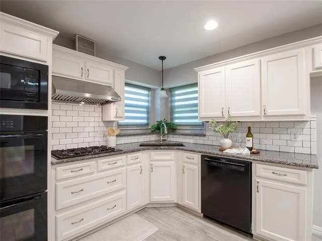 Photo of 903 Meadow Creek Drive
