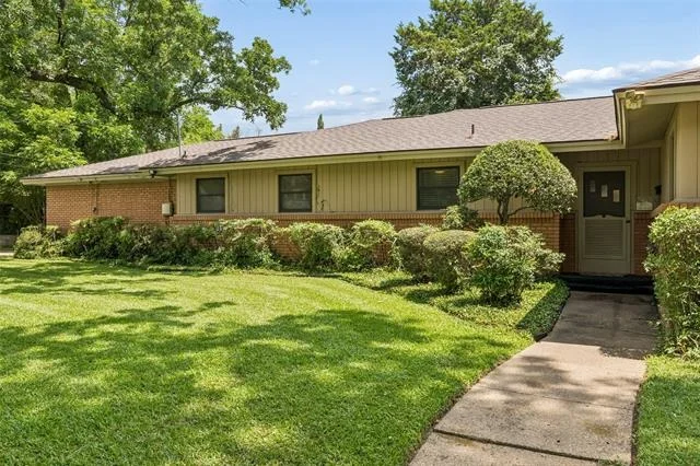 Photo of 1637 Hendrix Drive