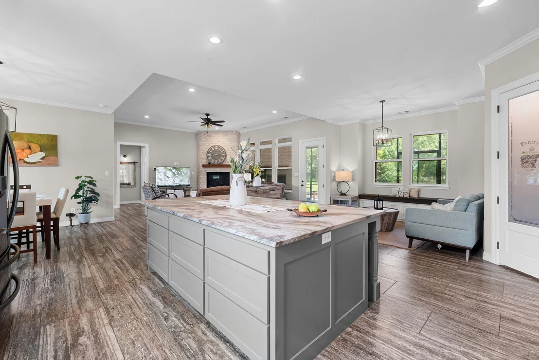 Photo of 715 Hatteras Drive