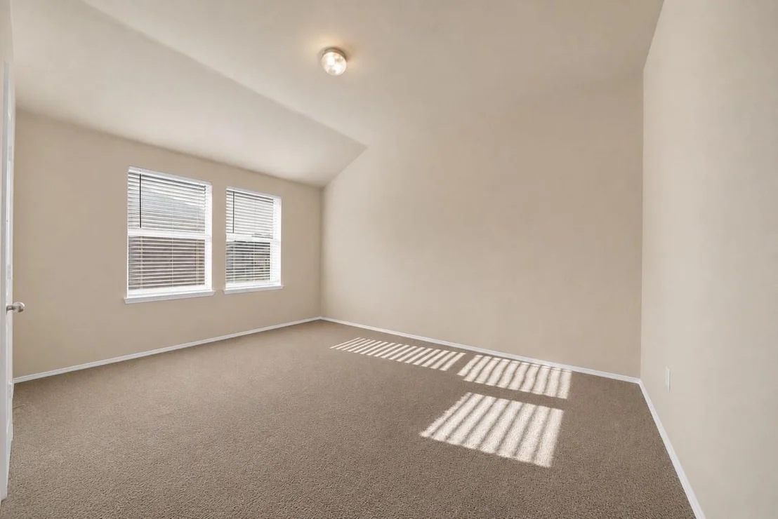 Photo of 3201 Hoover Drive