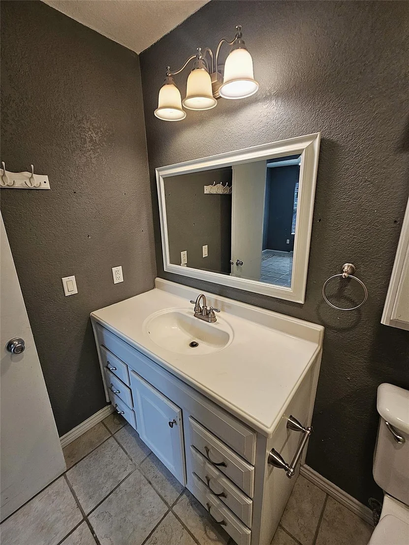 Photo of 710 Cherry Drive