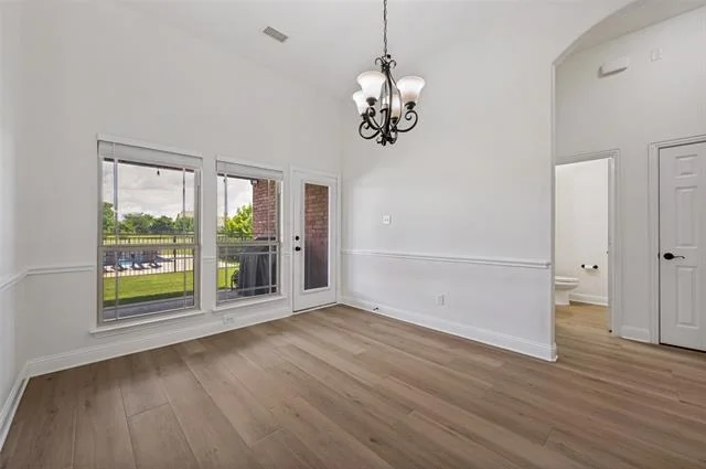 Photo of 213 Lake Way