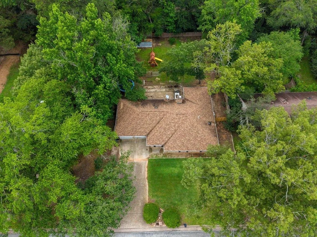 Photo of 15060 Willowwood Drive