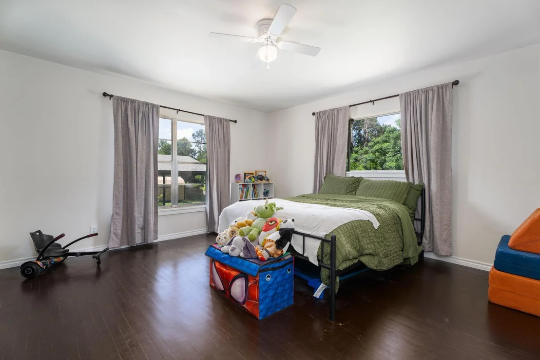 Photo of 137 Gardner Drive