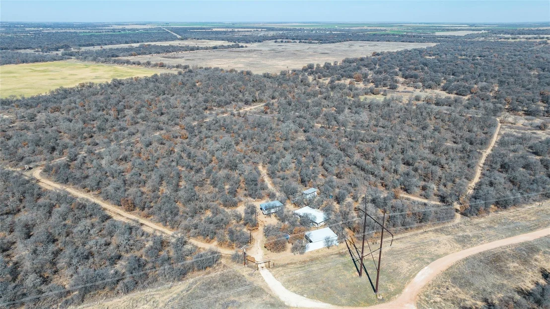 Photo of 7498 Private Road 391