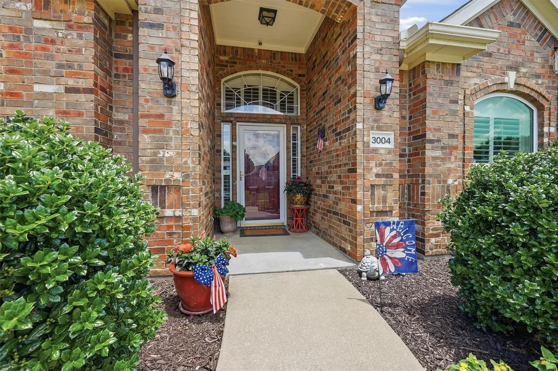 Photo of 3004 Palmdale Drive