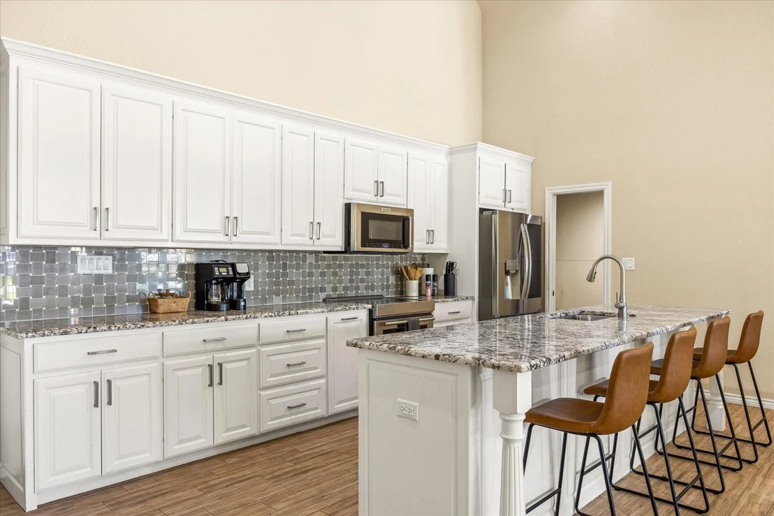 Photo of 4100 Apache Trail Court