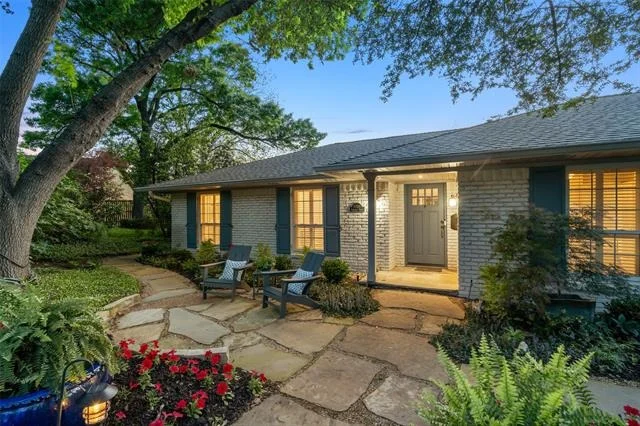 Photo of 9709 Elmcrest Drive