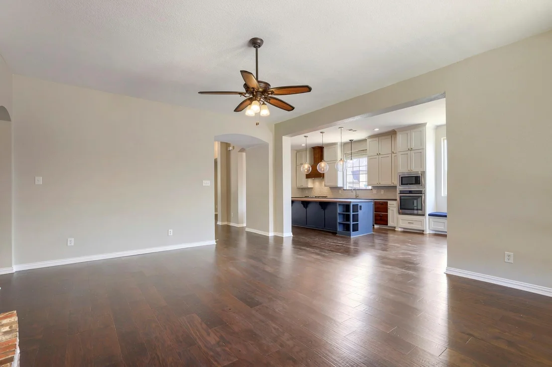 Photo of 6919 Navigation Drive