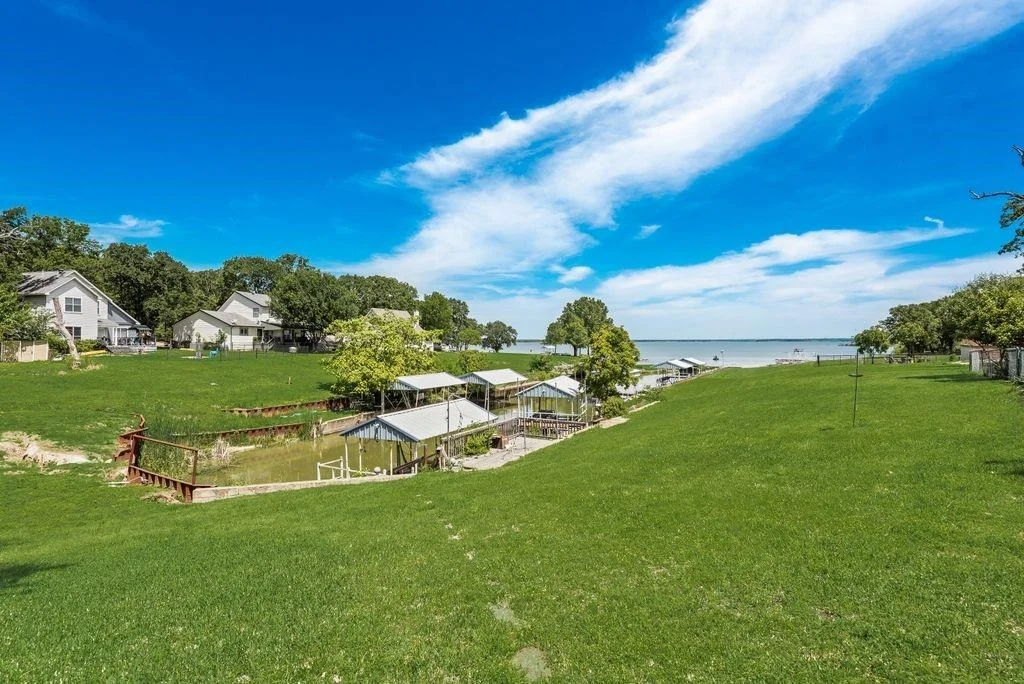 Photo of 1016 Shoreline Drive