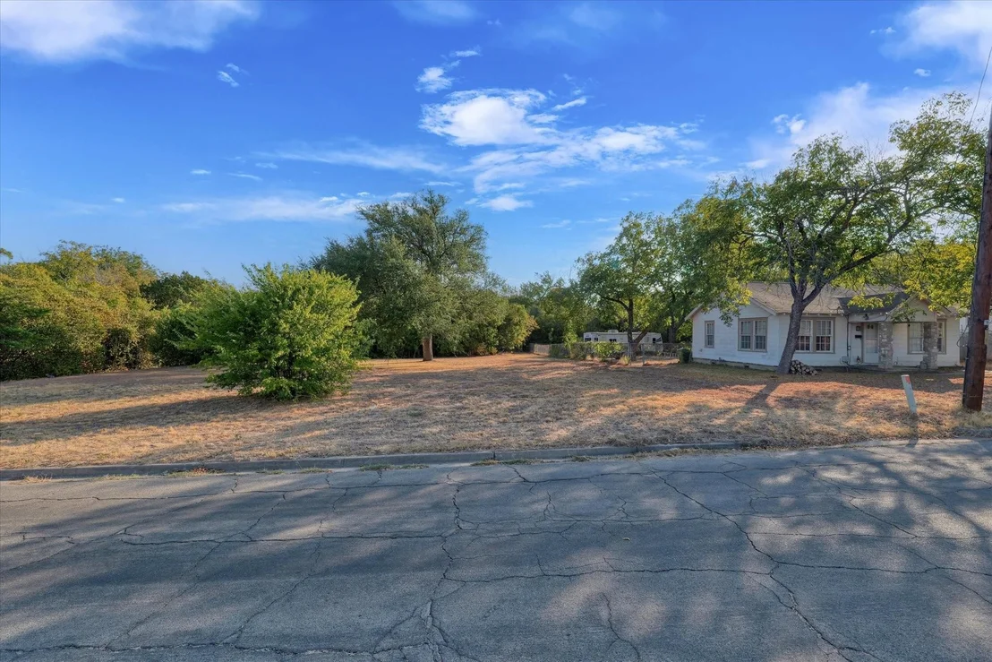 Photo of 3123 N 18th Street
