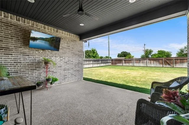Photo of 932 Gallant Fox Road