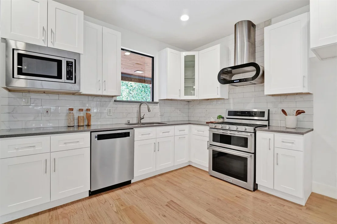 Photo of 10827 Wallbrook Drive