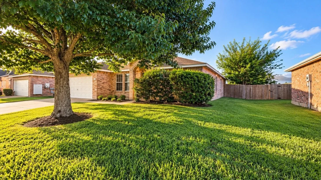 Photo of 613 Redwing Drive