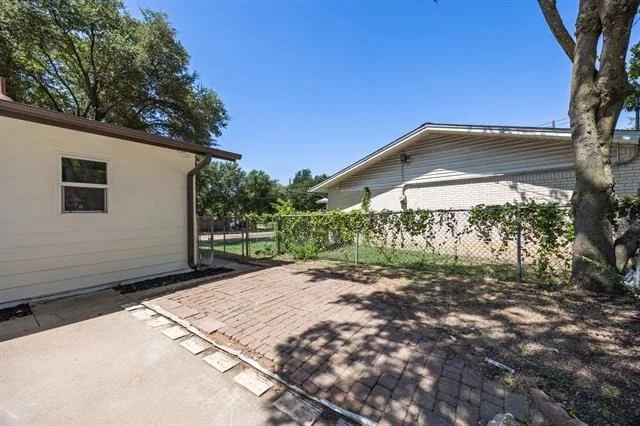 Photo of 4577 Silversprings Drive