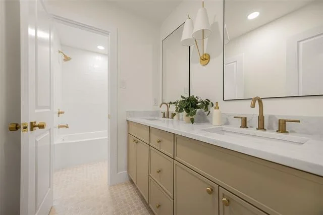 Photo of 6817 Ledyard Drive