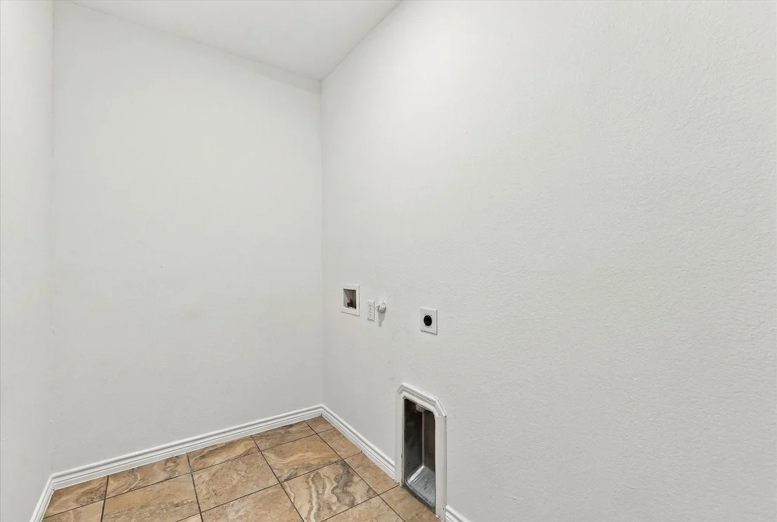 Photo of 1329 Bateman Lane