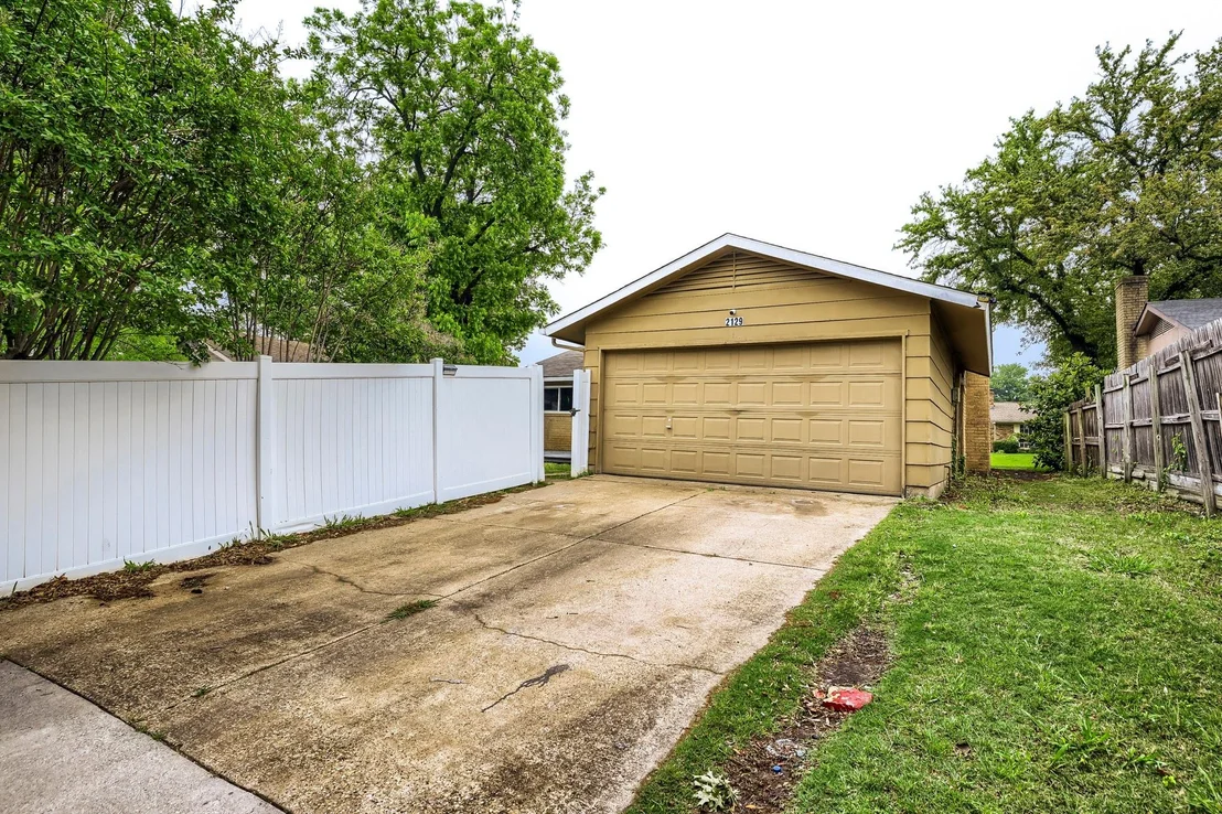 Photo of 2129 Richbrook Drive