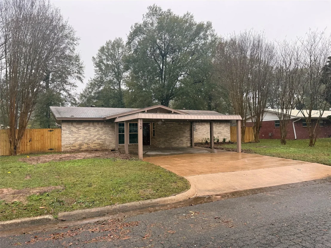 Photo of 112 Myrtle Dr