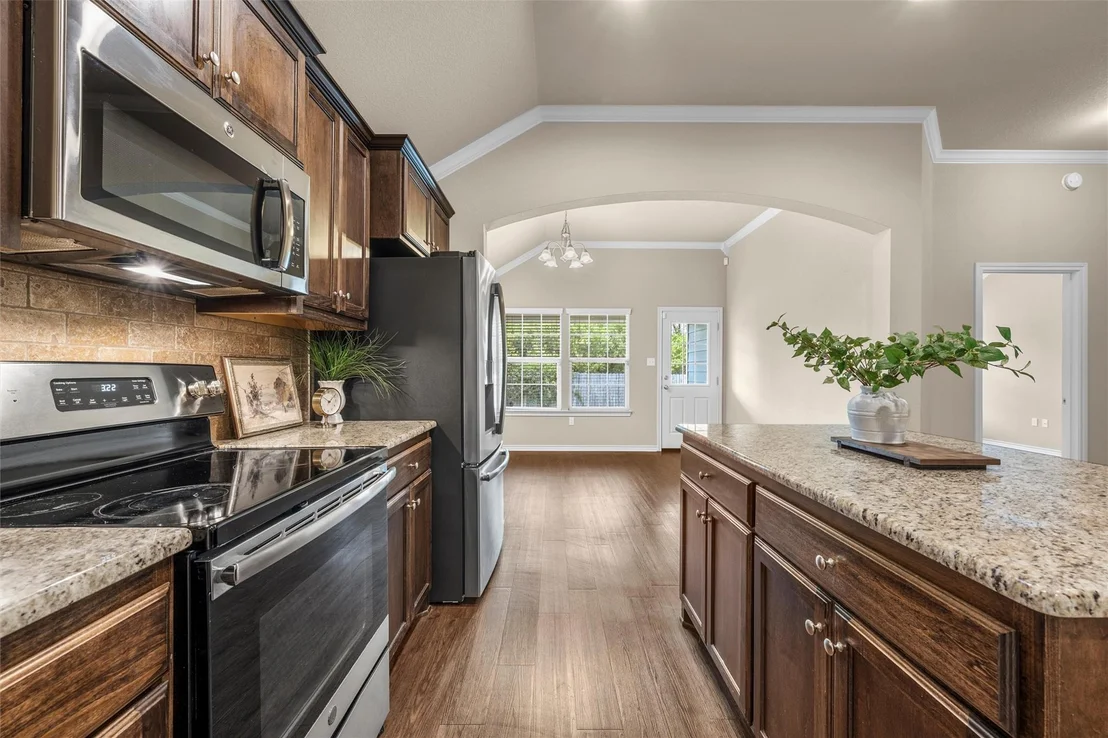 Photo of 905 Heston Circle