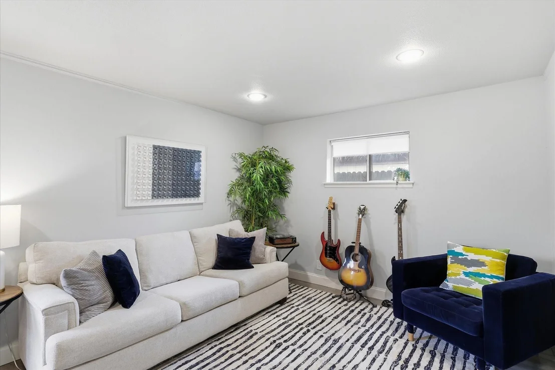 Photo of 306 W Northgate Drive