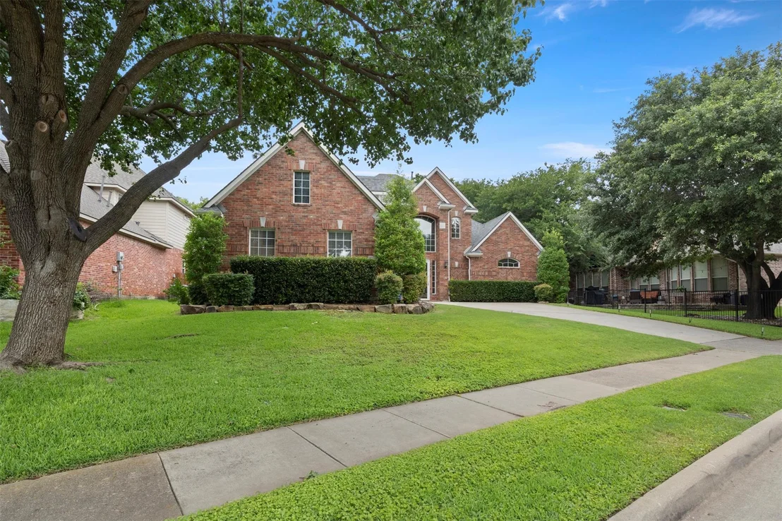 Photo of 1207 Conroe Drive