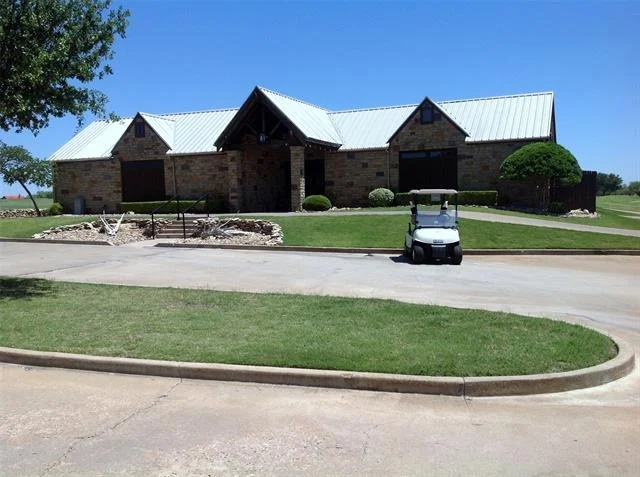 Photo of 170 Colonial Drive