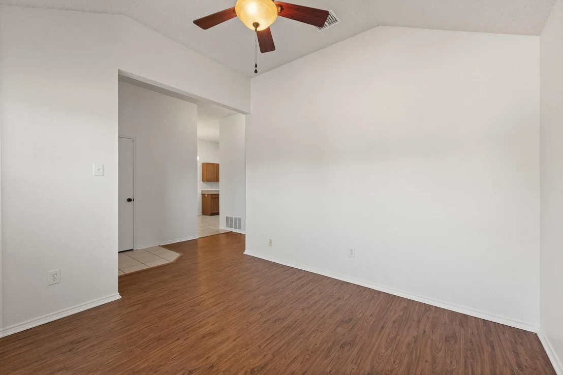 Photo of 832 Beaver Creek Drive