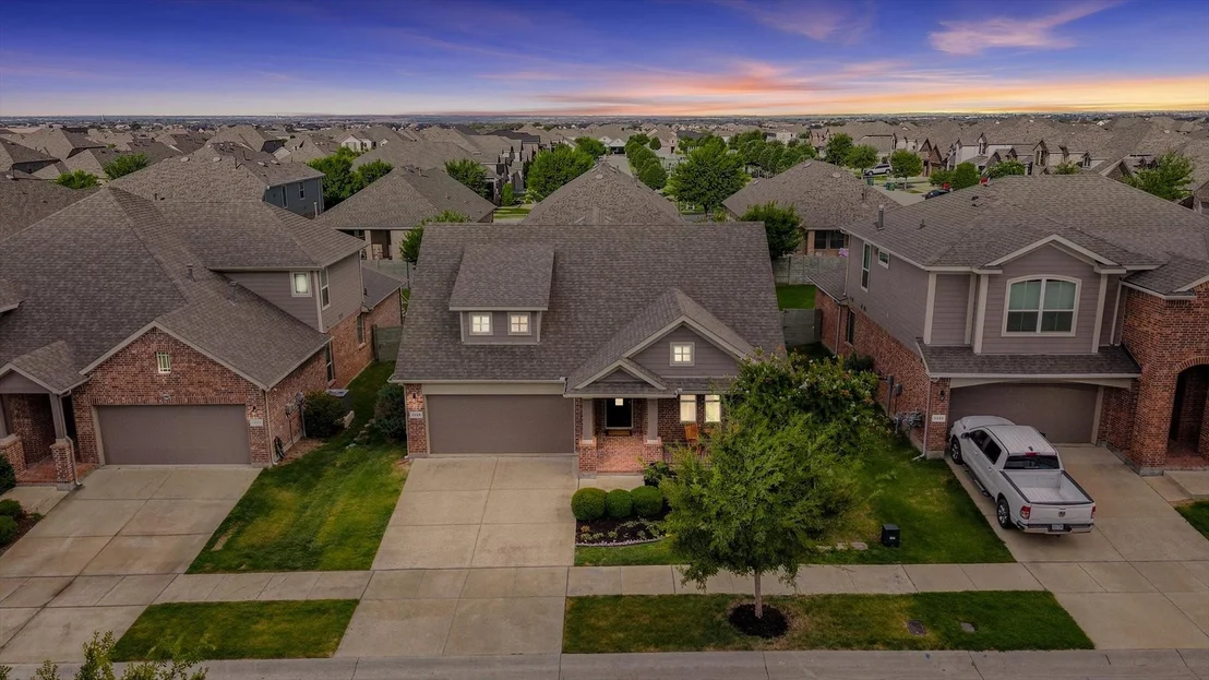 Photo of 1325 Canary Lane
