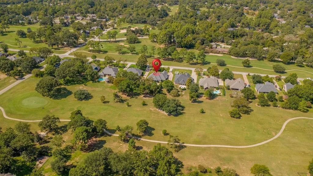 Photo of 209 Clubview