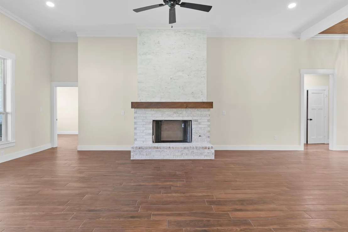 Photo of 16426 Clearview Drive