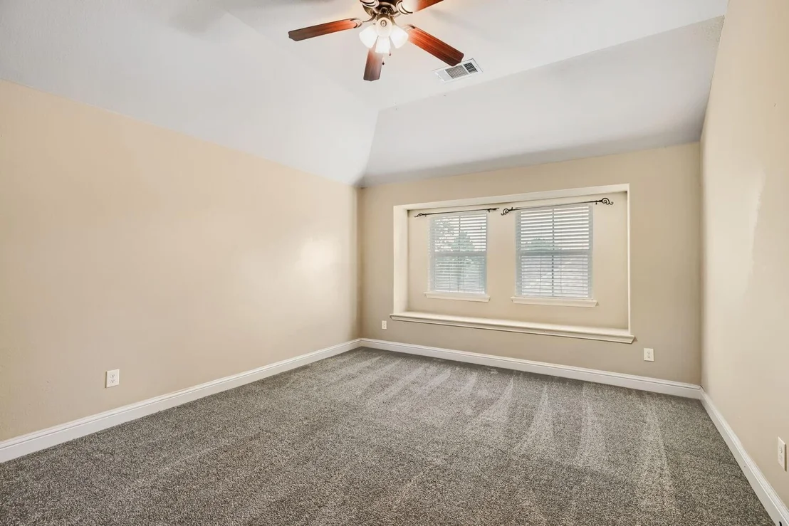 Photo of 126 Fox Hollow Boulevard
