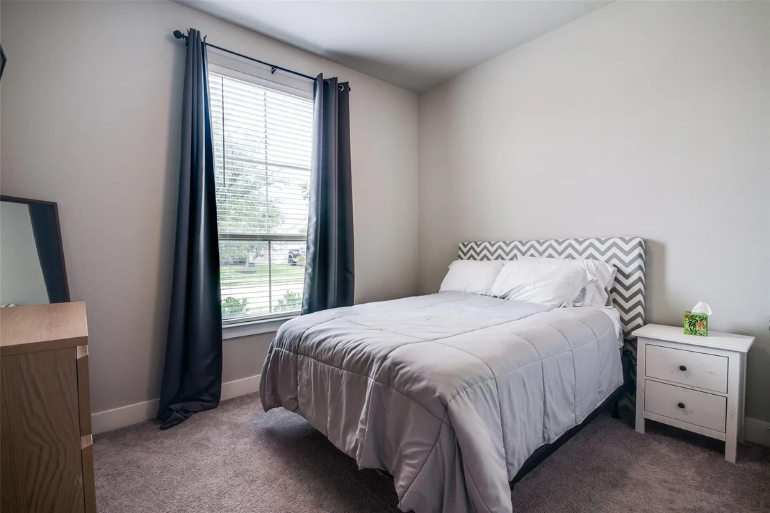 Photo of 1549 Sugarberry Drive