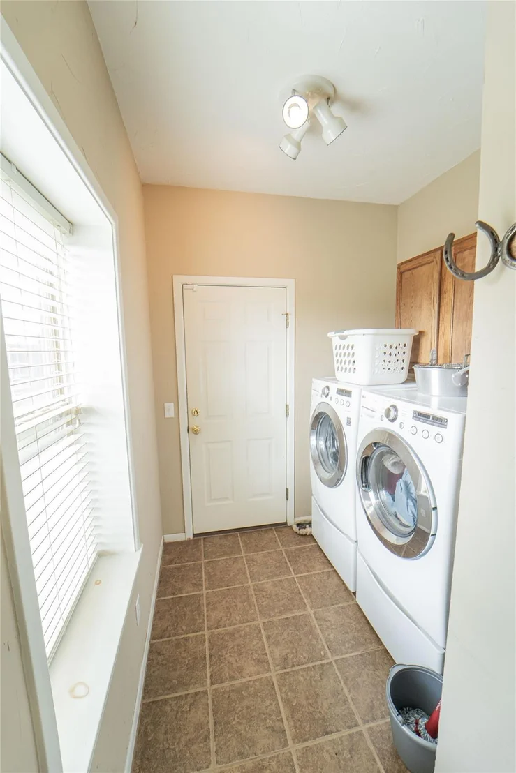 Photo of 6574 County Road 322
