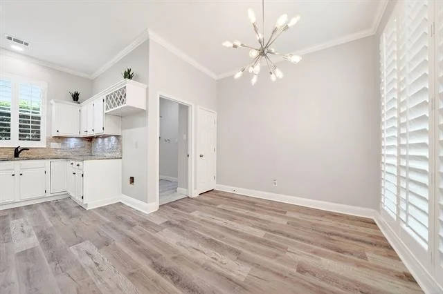 Photo of 5618 Allen Lane